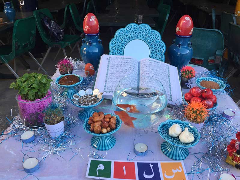 جشن نوروز در دبیرستان سلام رسالت