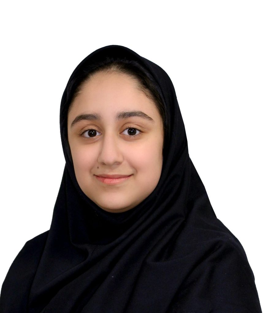 دینا حسین‌پور